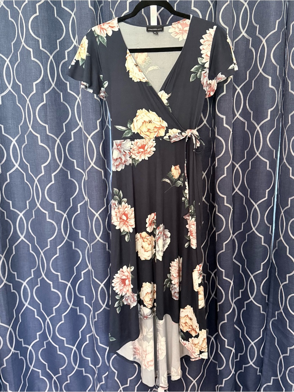 Fortune & Ivy Floral Wrap Midi Dress Navy with Cream & Pink Flowers Size XS B36